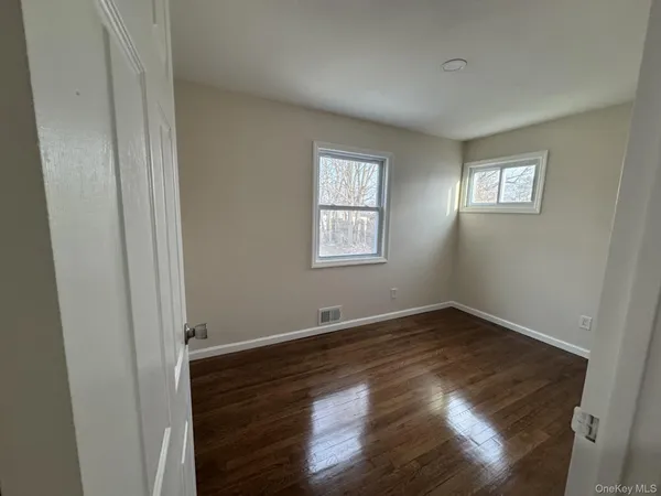 $639,900 | 189 Whitetail Lane, Central Islip, NY 11722