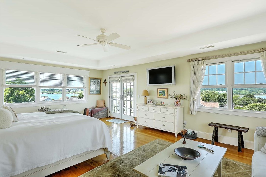 33 Withington Road Narragansett, RI 02882 - Photo 20 of 48 2nd Level Master Bedroom