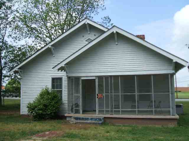 2 Humbert Street Anderson, SC 29624 - Photo 1 of 1 Gallery Image 1