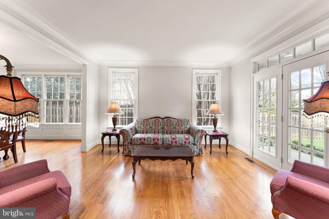 $1,750,000 | 1516 Pathfinder Lane, McLean, VA 22101