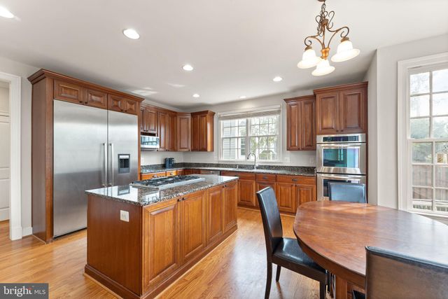$1,750,000 | 1516 Pathfinder Lane, McLean, VA 22101