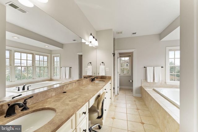 $1,750,000 | 1516 Pathfinder Lane, McLean, VA 22101