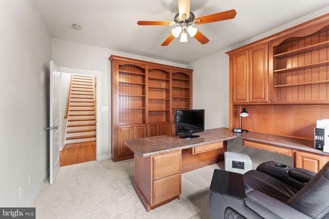 $1,750,000 | 1516 Pathfinder Lane, McLean, VA 22101