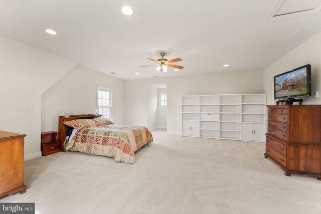 $1,750,000 | 1516 Pathfinder Lane, McLean, VA 22101