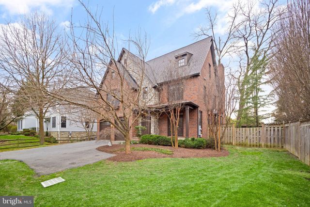 $1,750,000 | 1516 Pathfinder Lane, McLean, VA 22101