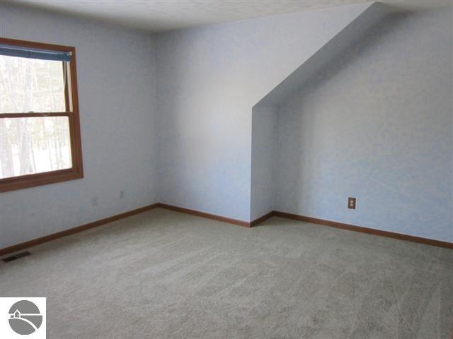 303 Bass Lake Road Traverse City, MI 49685 - Photo 22 of 32 1741590-21.JPG