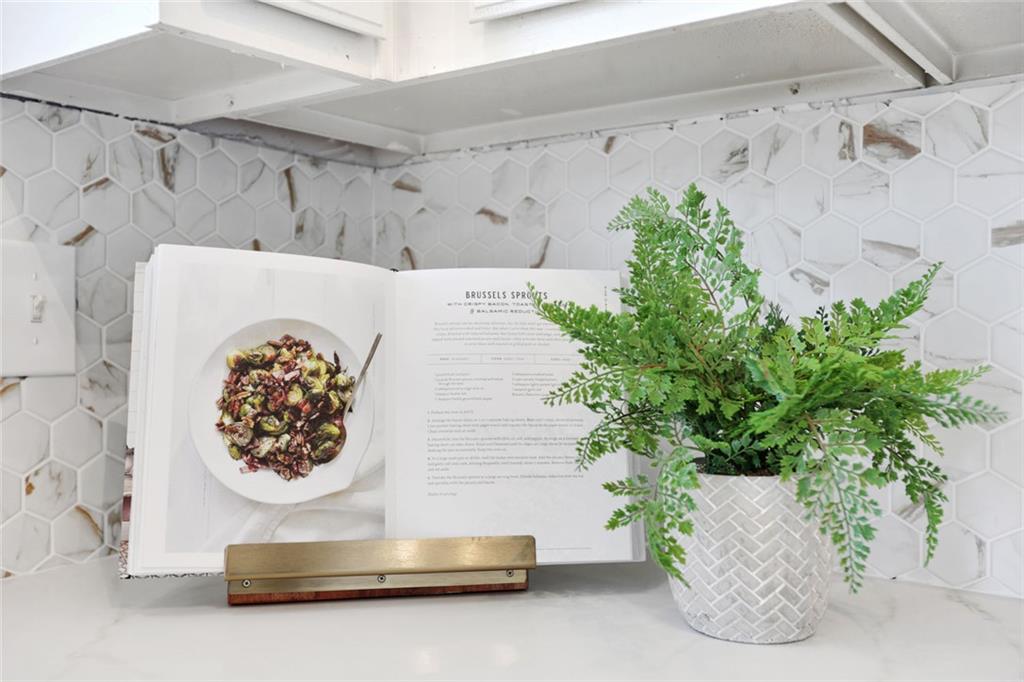 3552 Clear Creek Crossing Northwest Kennesaw, GA 30144 - Photo 20 of 41 a view of towel hanging in closet