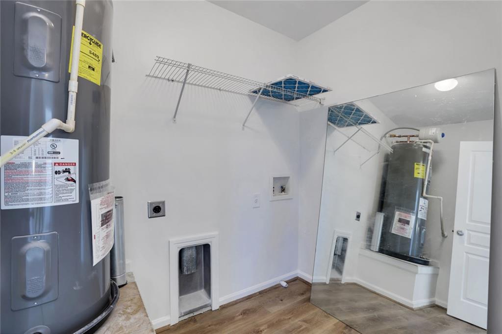 3552 Clear Creek Crossing Northwest Kennesaw, GA 30144 - Photo 39 of 41 a view of a hallway with entryway door