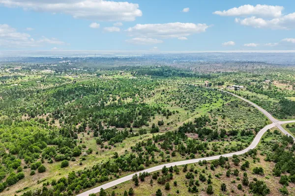$545,000 | 1 Cottle Town Road, Smithville, TX 78957