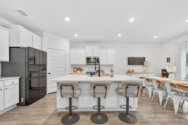 $575,000 | 100 Oak Trees Lane West, Freeport, FL 32439