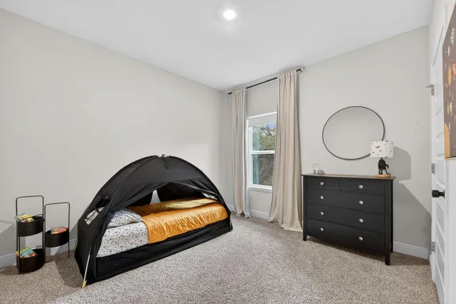 $575,000 | 100 Oak Trees Lane West, Freeport, FL 32439