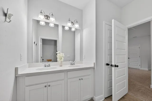 $575,000 | 100 Oak Trees Lane West, Freeport, FL 32439