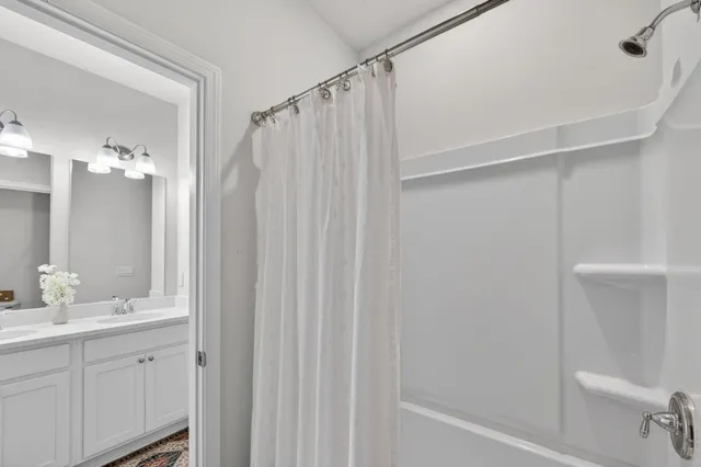 $575,000 | 100 Oak Trees Lane West, Freeport, FL 32439