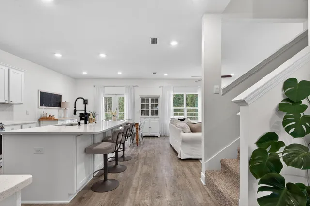 $575,000 | 100 Oak Trees Lane West, Freeport, FL 32439