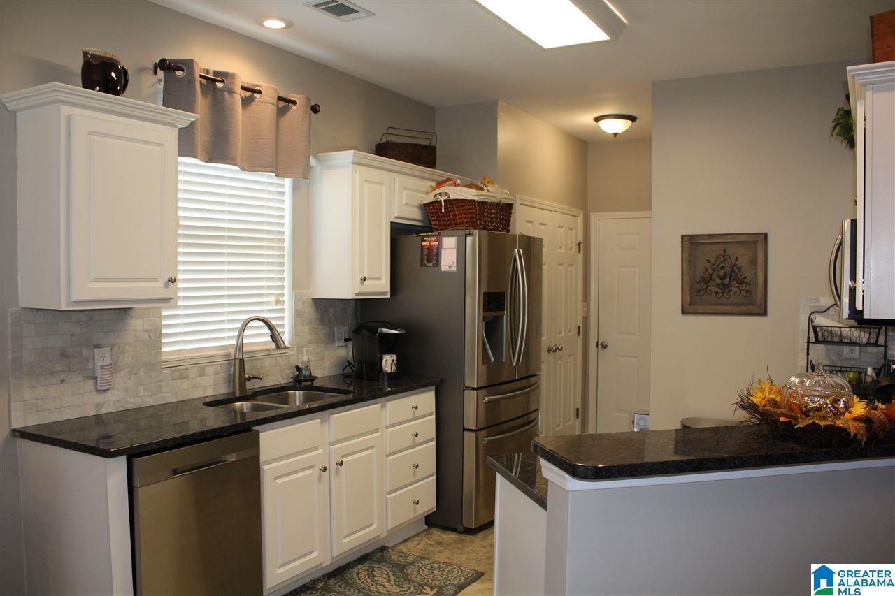 1900 Kent Circle Leeds, AL 35094 - Photo 32 of 50