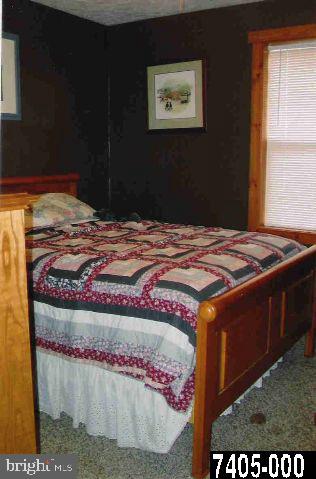 3240 Oakland Road Dover, PA 17315 - Photo 5 of 9 Gallery Image 5