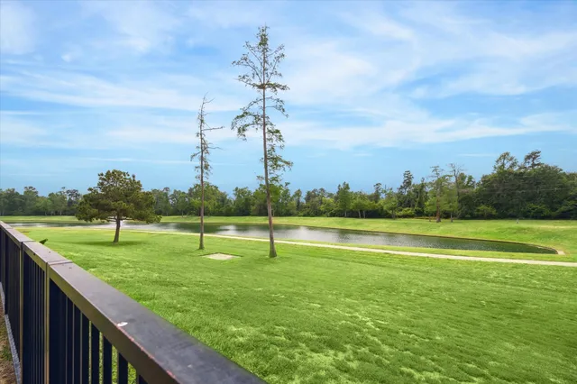 $525,000 | 18531 Duke Lake Drive, Spring, TX 77388