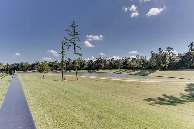 $525,000 | 18531 Duke Lake Drive, Spring, TX 77388