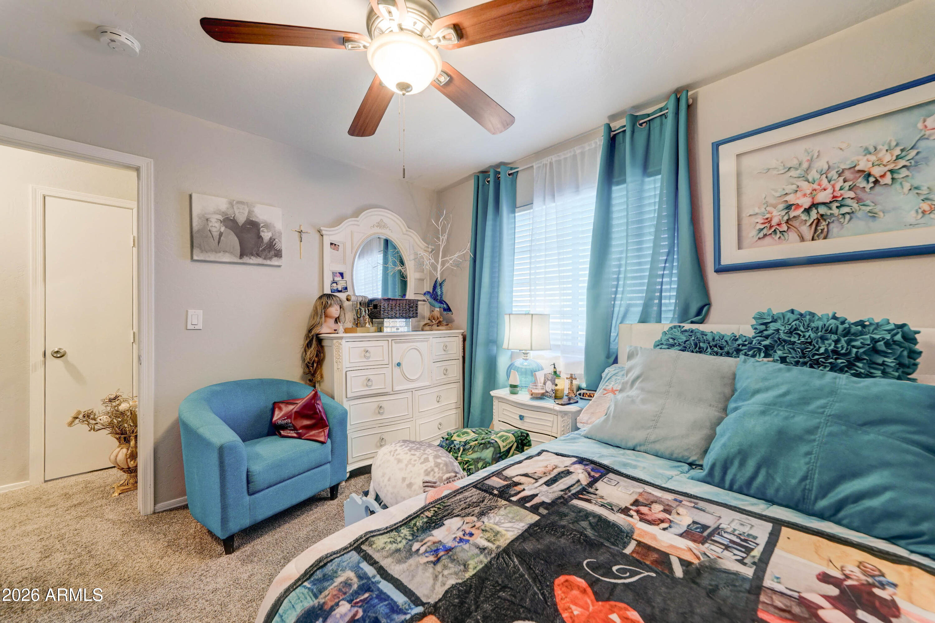 2744 South Raven Mesa, AZ 85209 - Photo 21 of 29 a bedroom with furniture and a couch