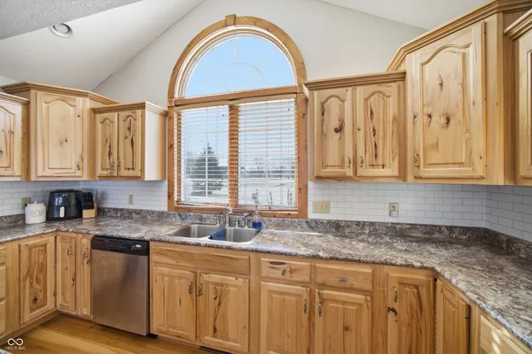 $545,000 | 872 Colorado Street, Rushville, IN 46173
