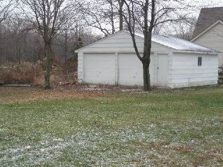 99 West Sub Station Road Temperance, MI 48182 - Photo 4 of 4 279322-3.JPG