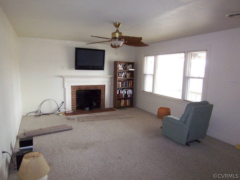 2572 Venter Road Aylett, VA 23009 - Photo 3 of 8 Gallery Image 3