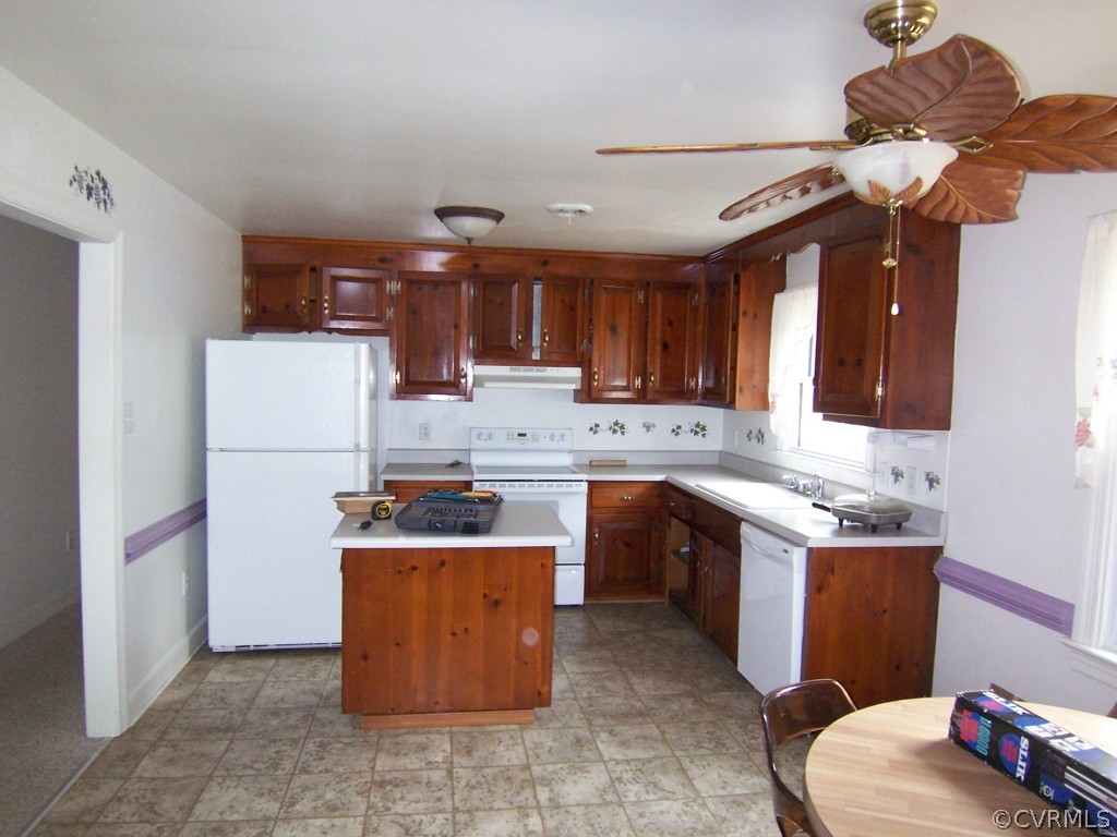 2572 Venter Road Aylett, VA 23009 - Photo 4 of 8 Gallery Image 4