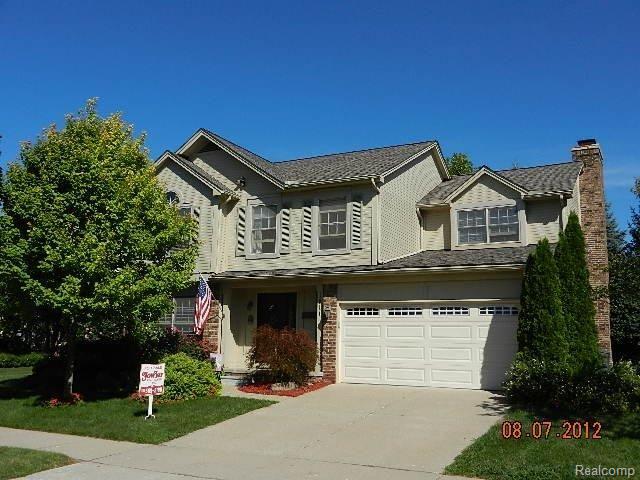1011 Pointe Pl Boulevard Rochester, MI 48307 - Photo 1 of 20 DSCN7476.JPG