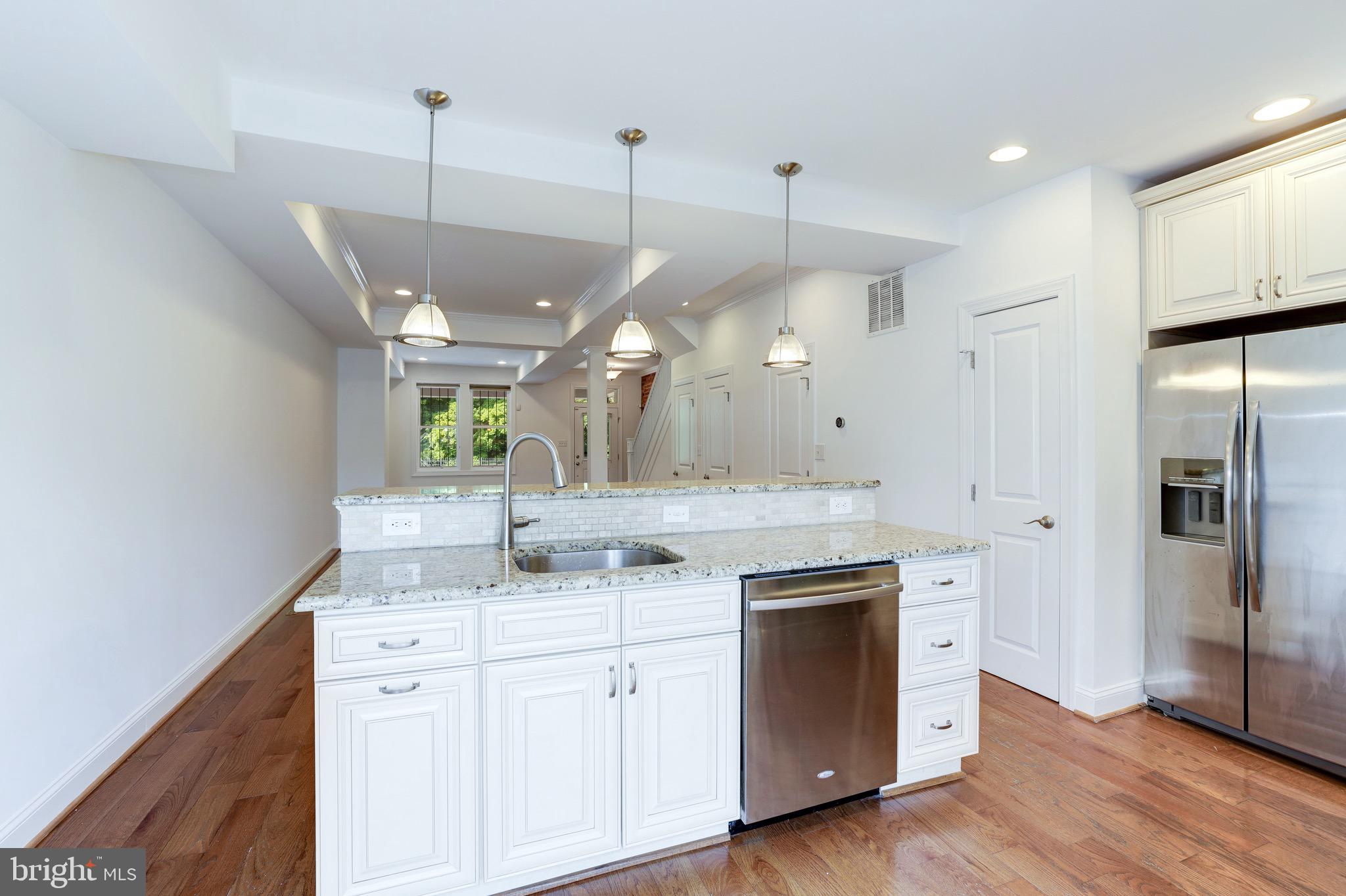 831 Florida Avenue Northeast Washington, DC 20002 - Photo 12 of 42