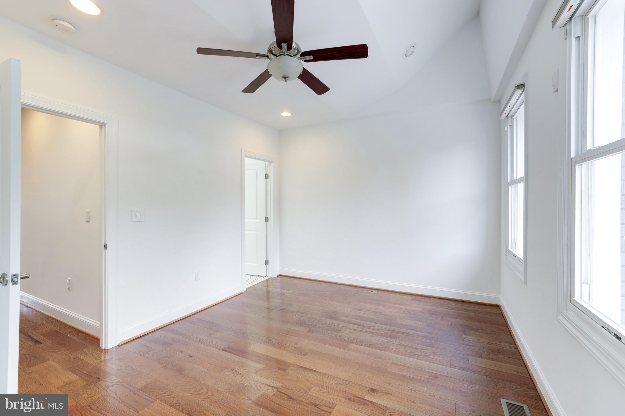 831 Florida Avenue Northeast Washington, DC 20002 - Photo 22 of 42