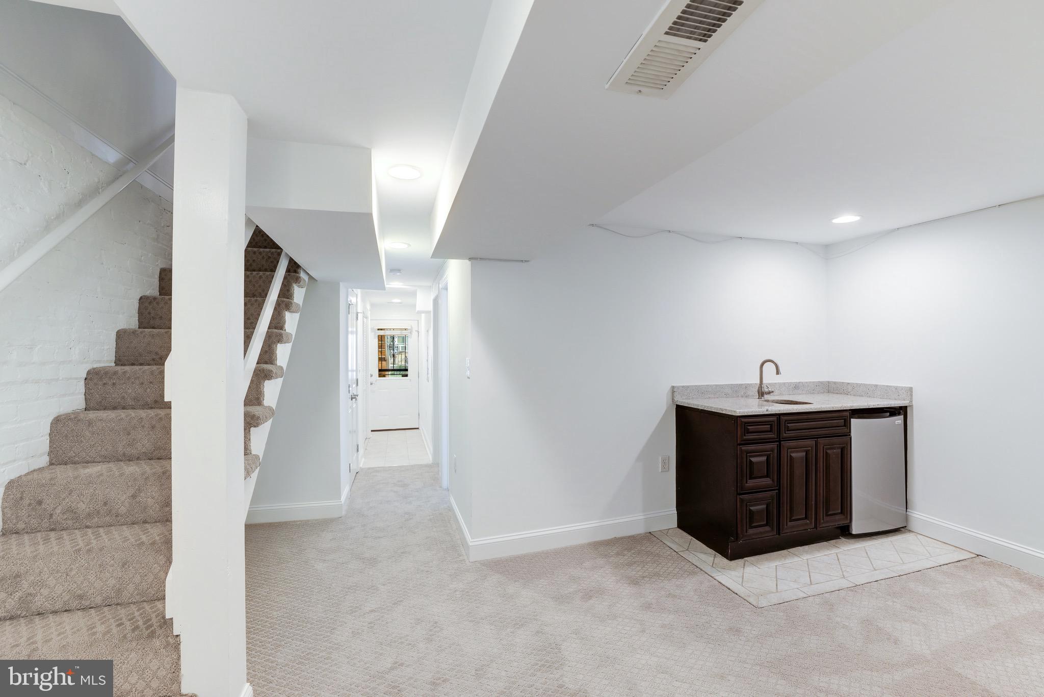 831 Florida Avenue Northeast Washington, DC 20002 - Photo 33 of 42