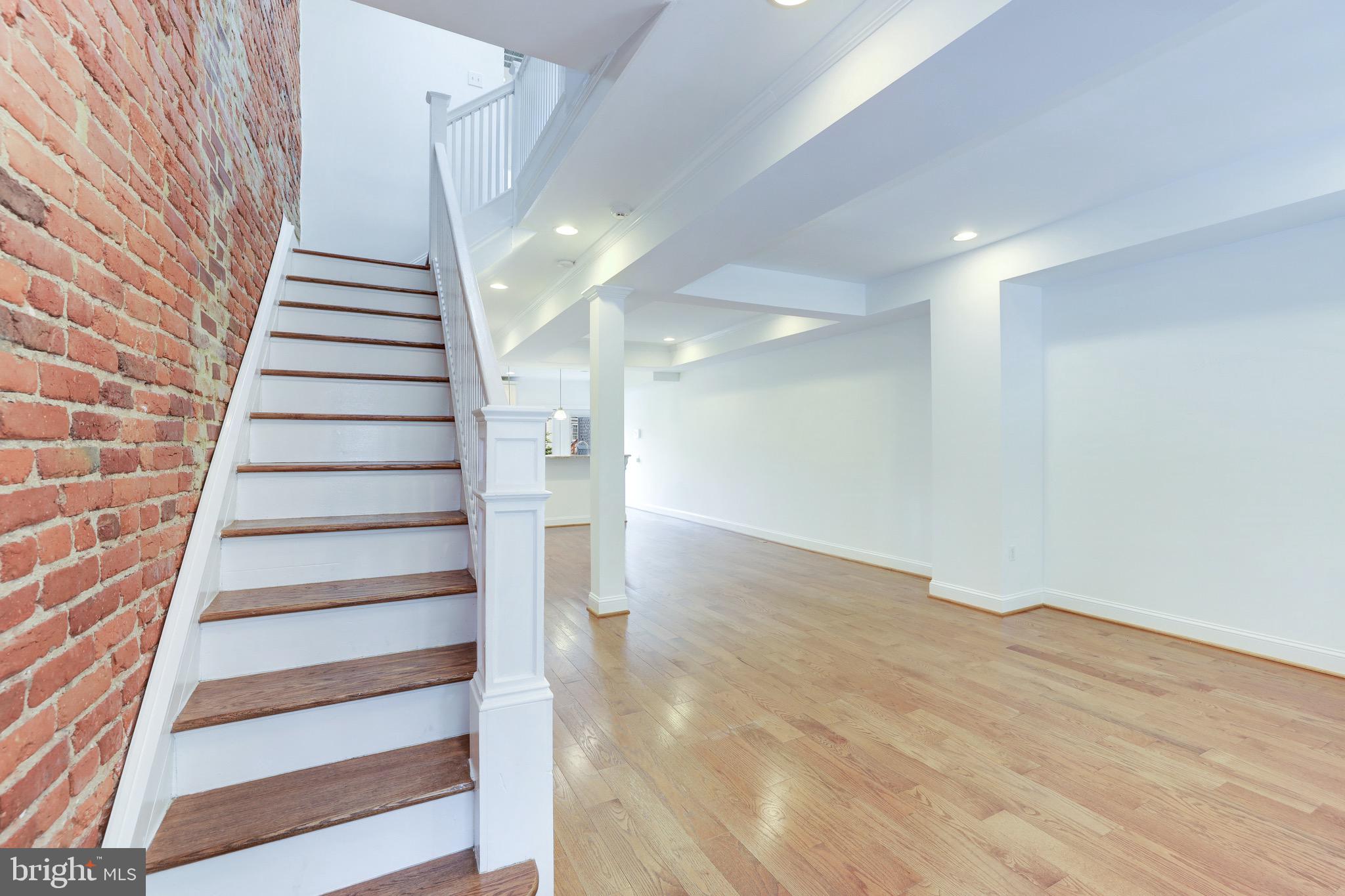 831 Florida Avenue Northeast Washington, DC 20002 - Photo 5 of 42