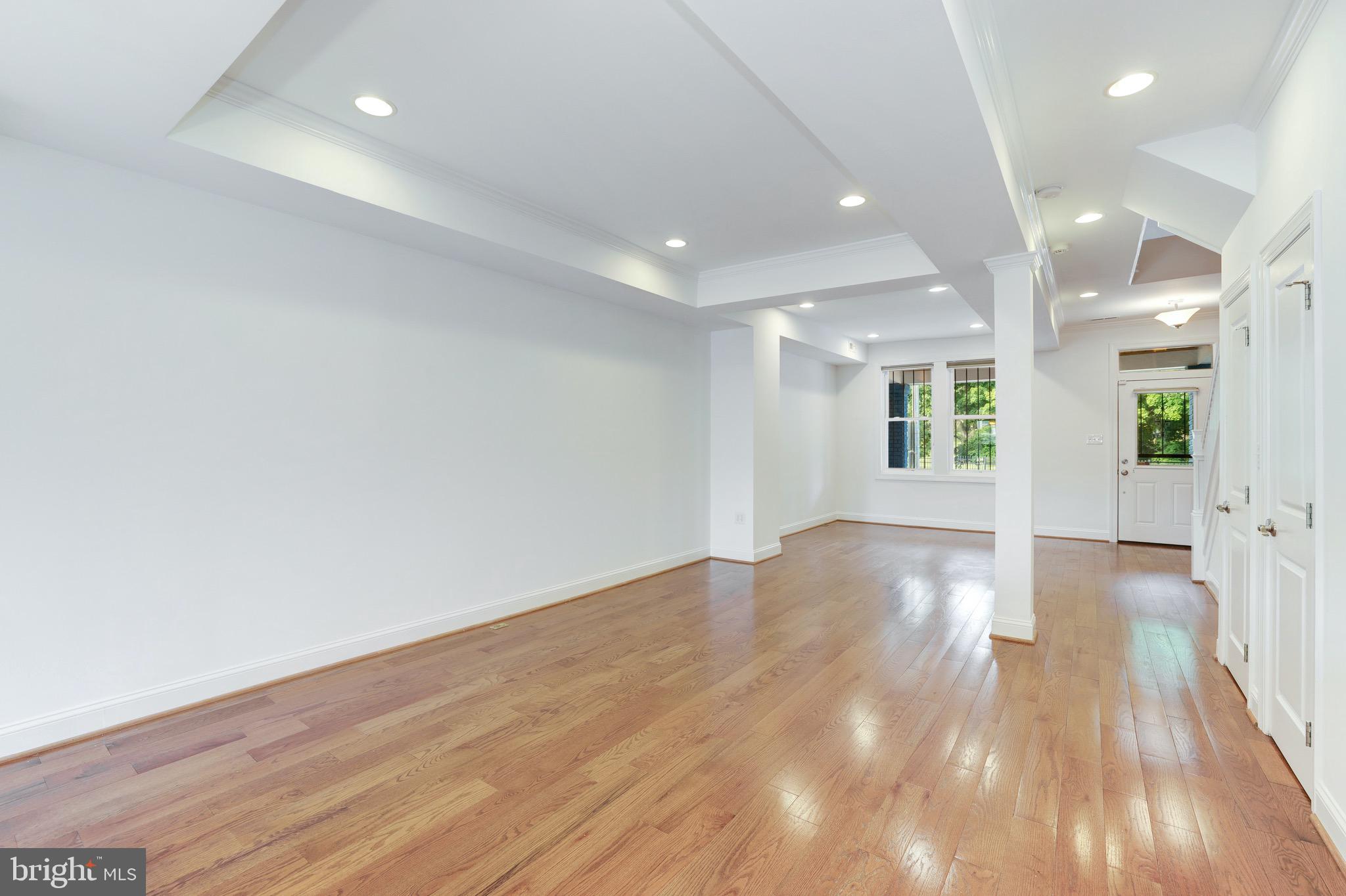 831 Florida Avenue Northeast Washington, DC 20002 - Photo 9 of 42