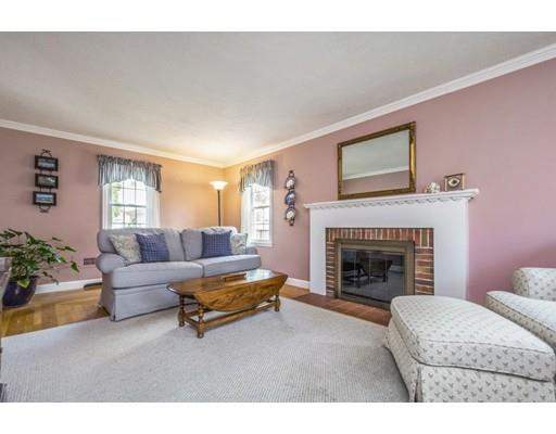 8 Clason Road Worcester, MA 01606 - Photo 4 of 30 Gallery Image 4