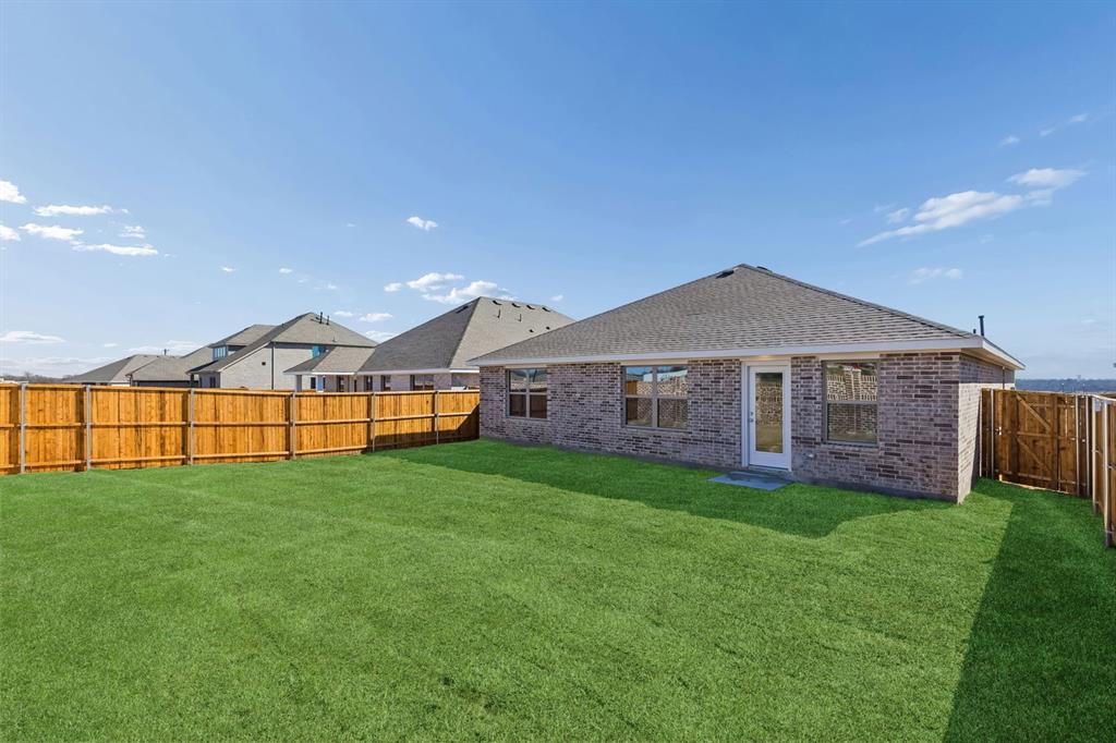 3745 Prairie Chapel Road Royse City, TX 75189 - Photo 21 of 23 Representative (25)