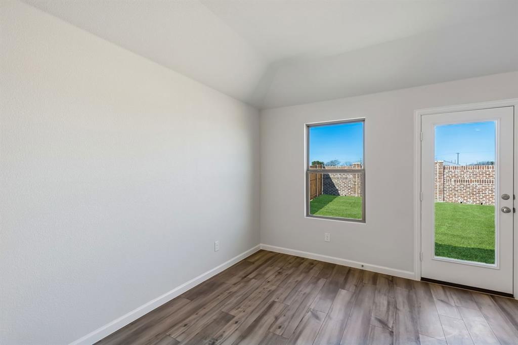 3745 Prairie Chapel Road Royse City, TX 75189 - Photo 6 of 23 Representative (8)