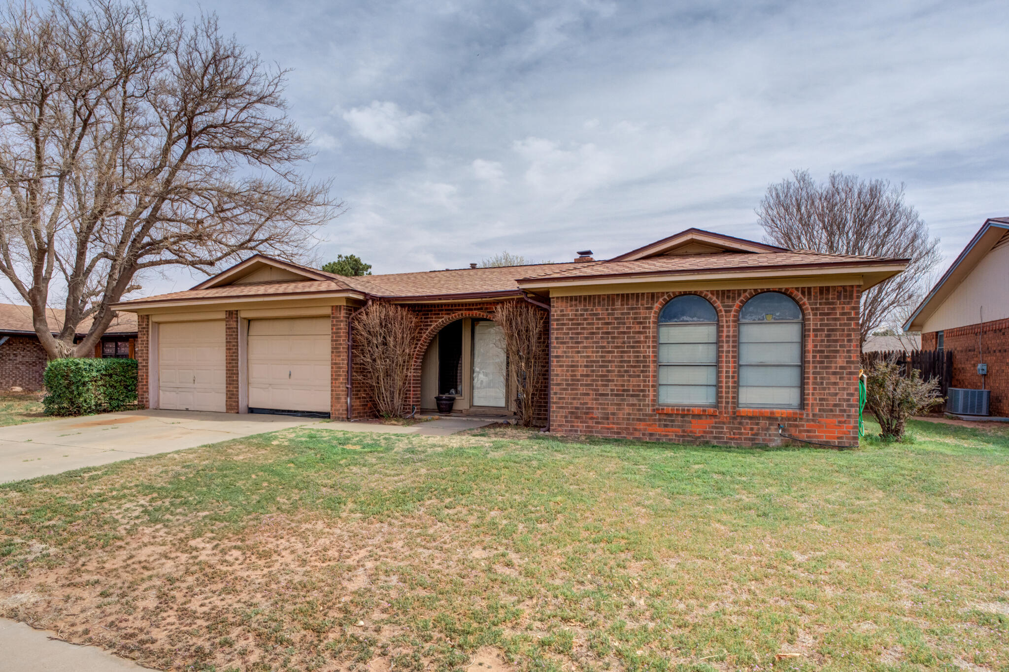 7805 Avenue V Lubbock, TX 79423 - Photo 1 of 37 DSC00563_4_5