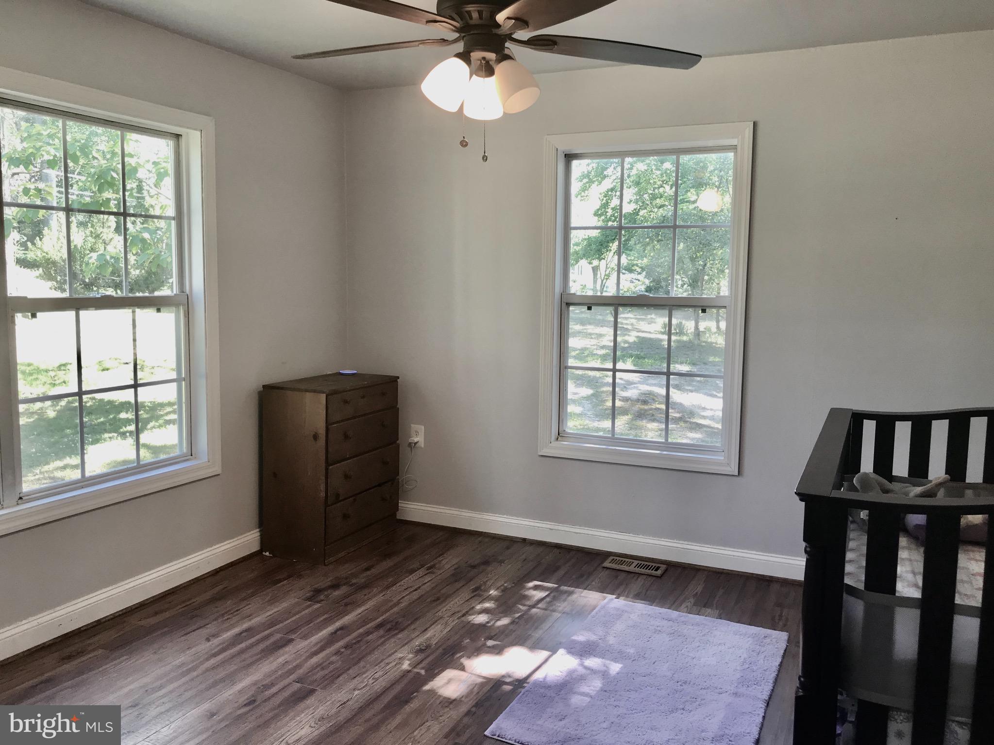 998 Shore Acres Road Arnold, MD 21012 - Photo 8 of 21 BEDROOM #3