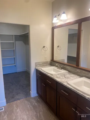 $374,900 | 2480 East Hidden Creek Street, Nampa, ID 83687