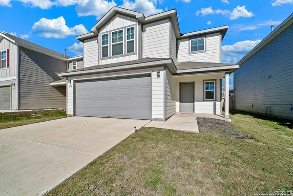 $1,900 | 13721 Crossbow Ridge, San Antonio, TX 78253