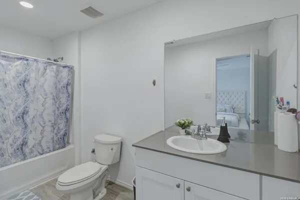 $2,000 | 7727 Yeti, San Antonio, TX 78227