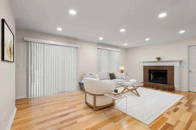 $1,279,000 | 15 Penobscot Drive, Natick, MA 01760