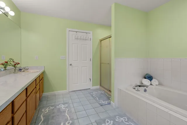 $1,279,000 | 15 Penobscot Drive, Natick, MA 01760