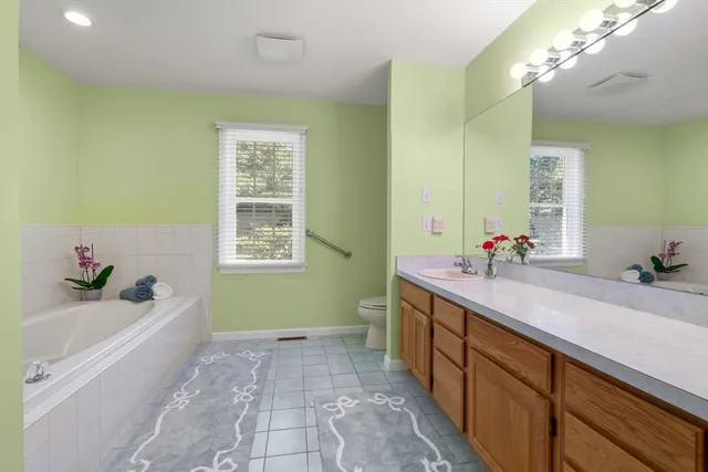 $1,279,000 | 15 Penobscot Drive, Natick, MA 01760