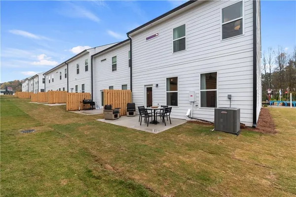 $304,993 | 8203 Tiger Way, Riverdale, GA 30296