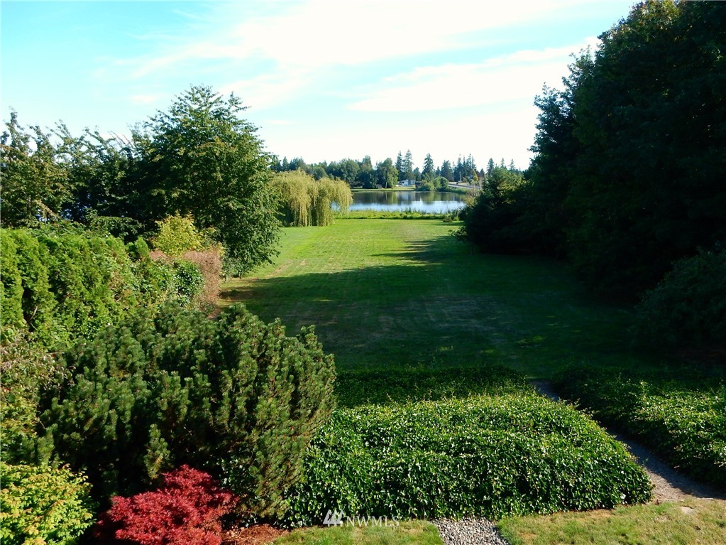 129 East Wiser Lake Road Lynden, WA 98264 - Photo 5 of 25