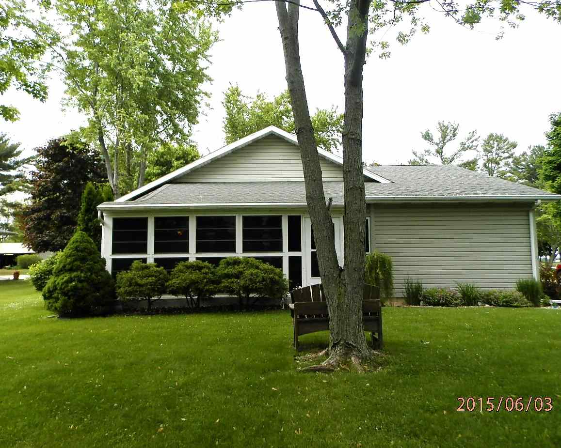 706 Spring Street Fremont, IN 46737 - Photo 4 of 30