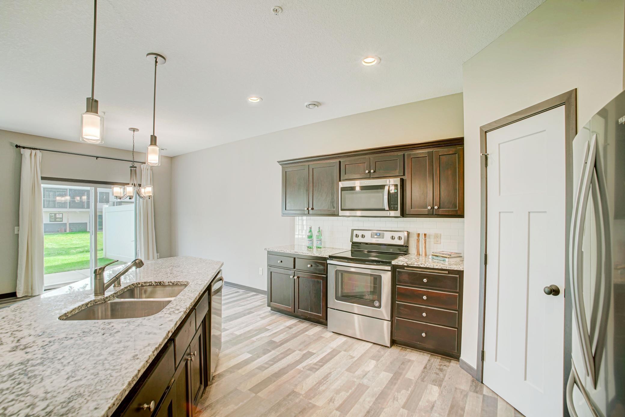 2674 County Rd H2 Mounds View, MN 55112 - Photo 13 of 44