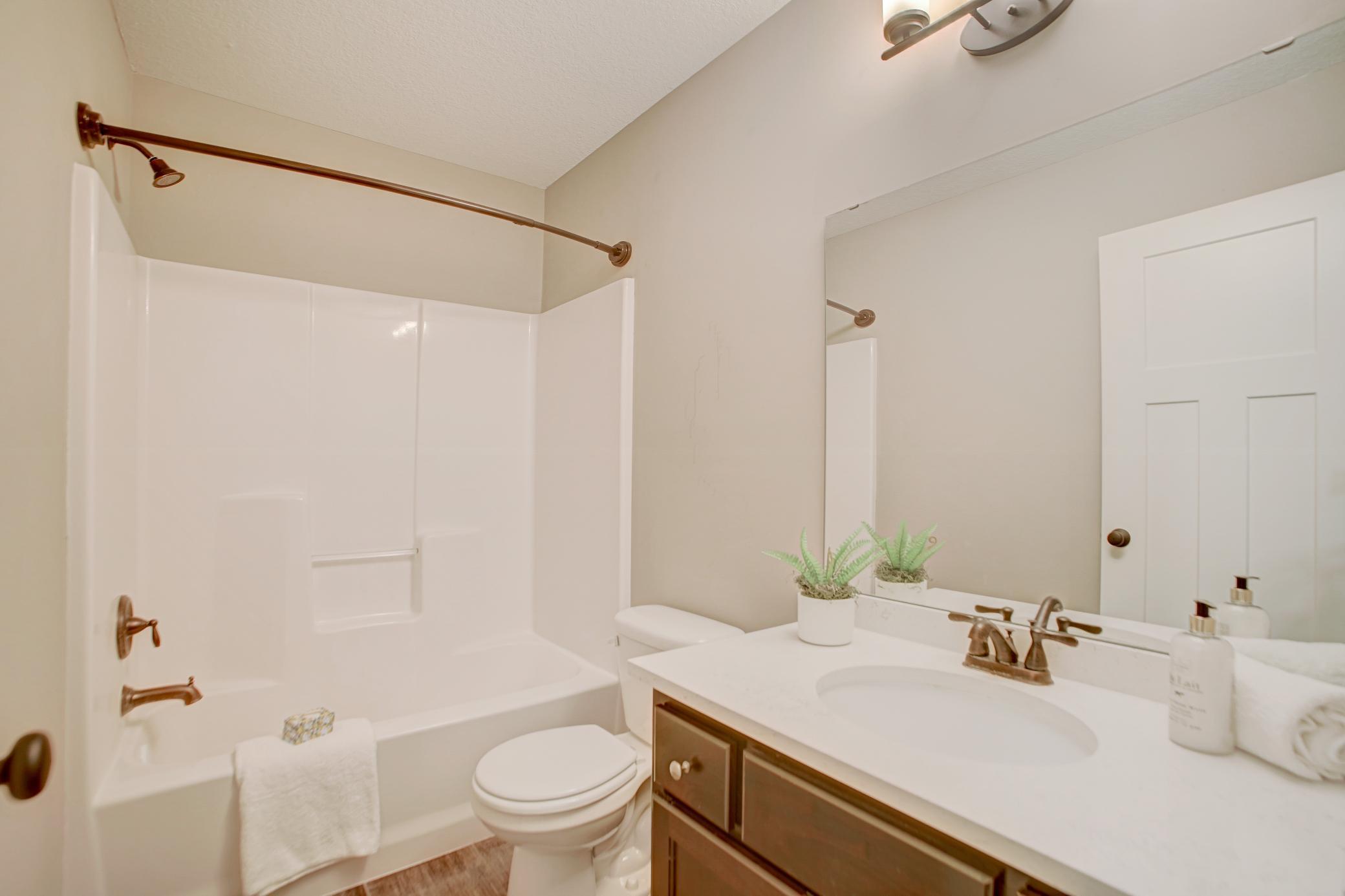 2674 County Rd H2 Mounds View, MN 55112 - Photo 28 of 44