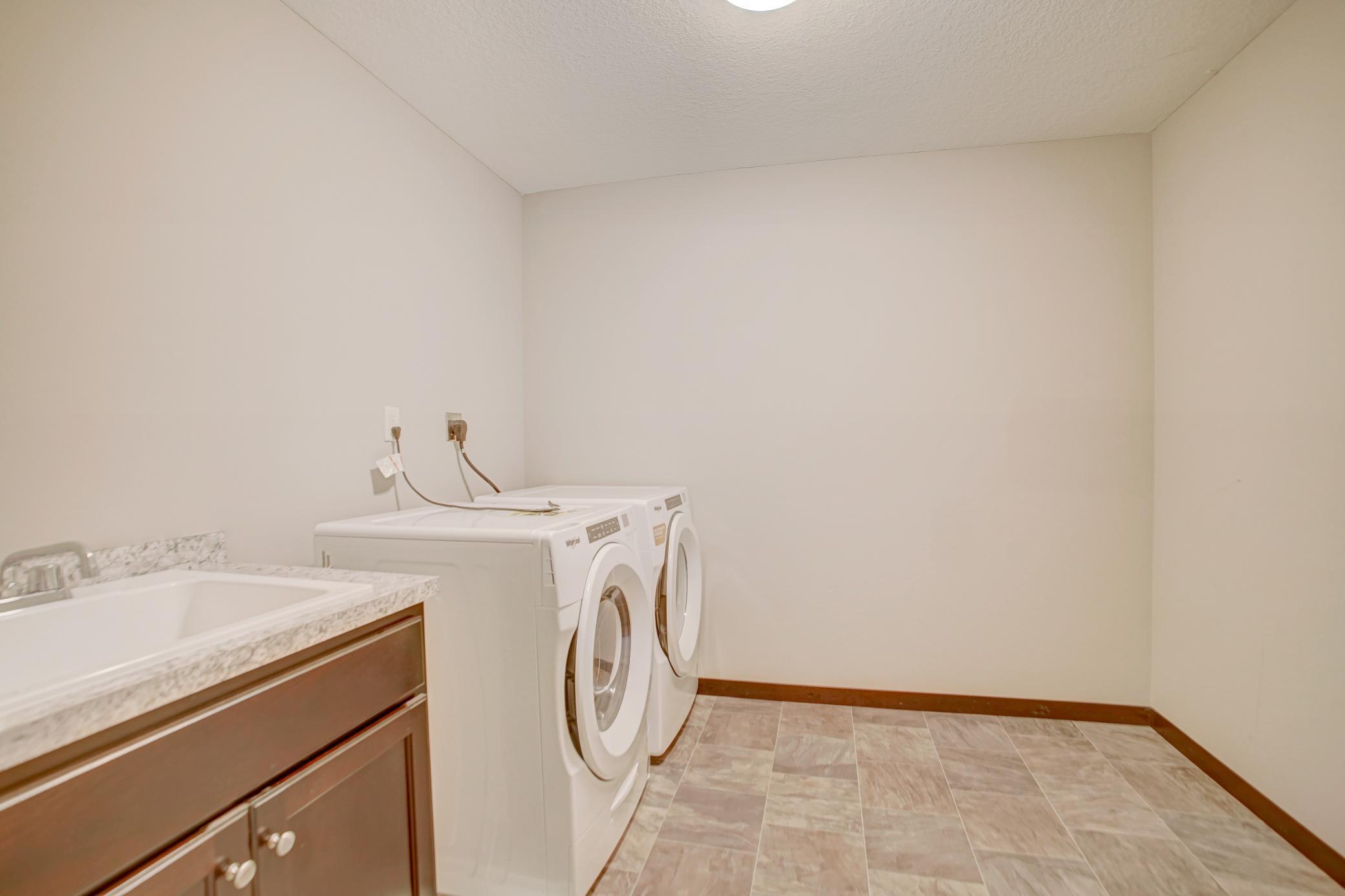 2674 County Rd H2 Mounds View, MN 55112 - Photo 29 of 44